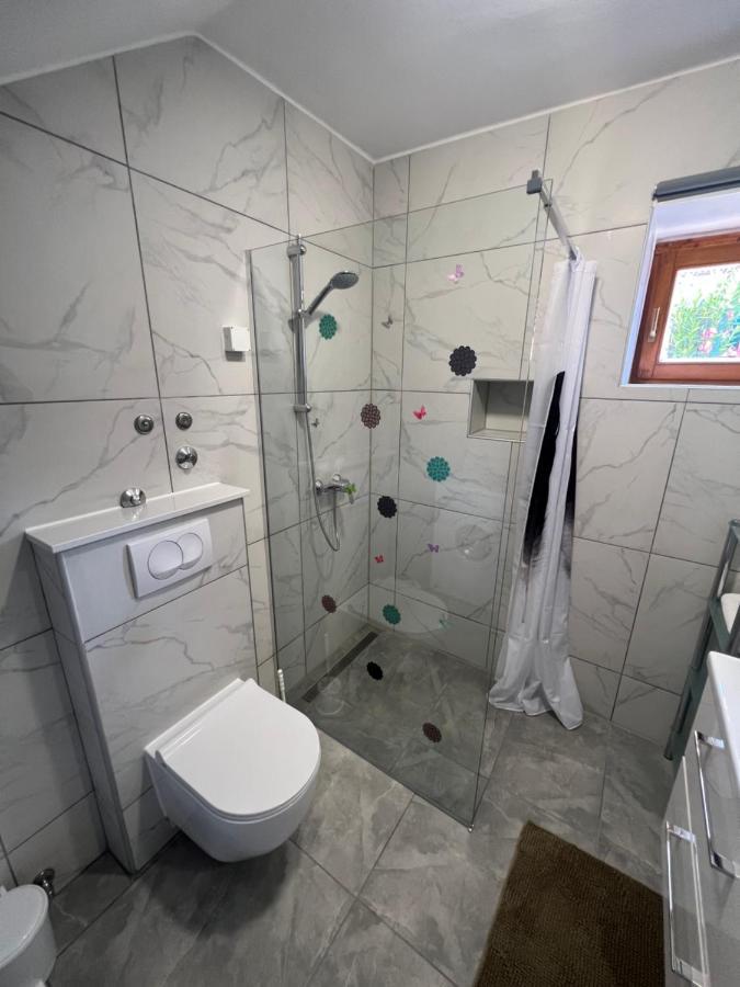 Kuca Za Odmor Matea Apartment Porec Bagian luar foto